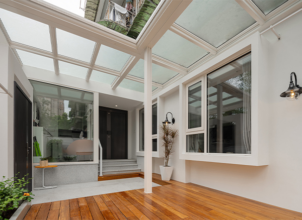 暨南大學-180㎡舊宅美學革命：實用與藝術的重構，打造空間新顏